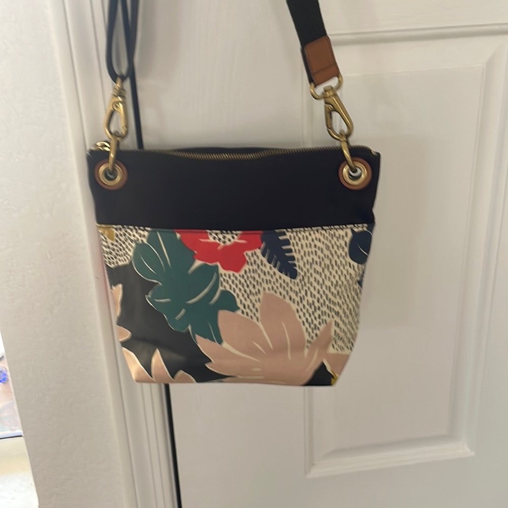 Nice fossil crossbody